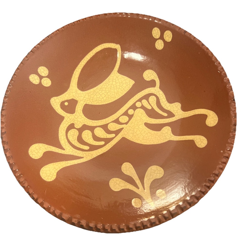 WISCONSIN POTTERY REDWARE FOLK ART ‎  PLATE  2002. 7” diameter